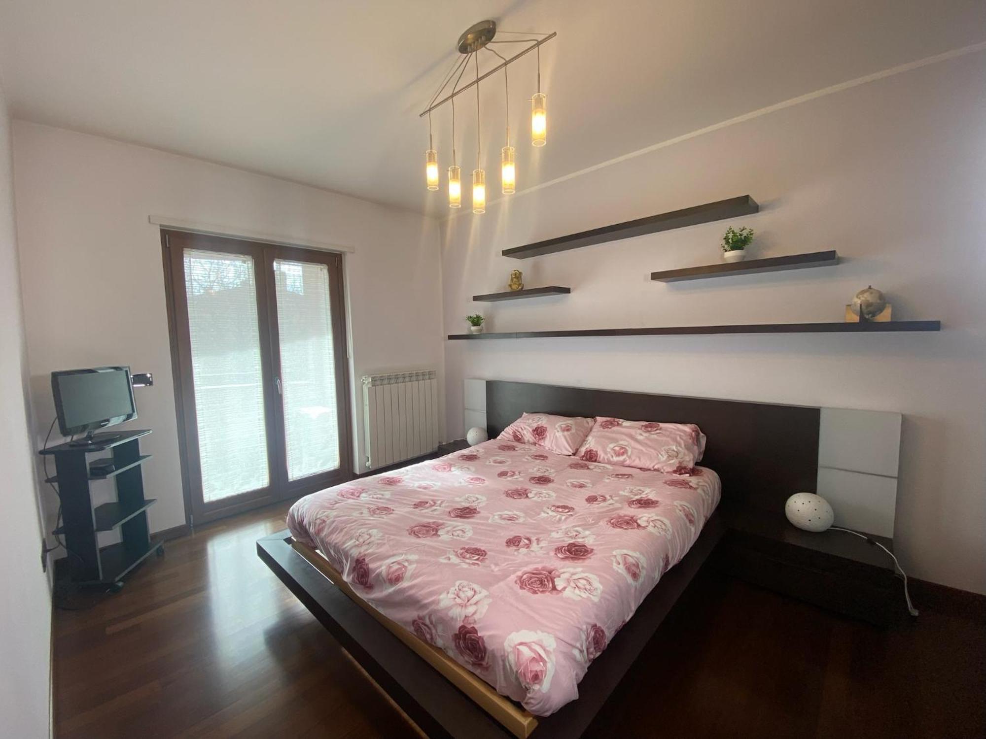 Red House Appartement Monfalcone Buitenkant foto